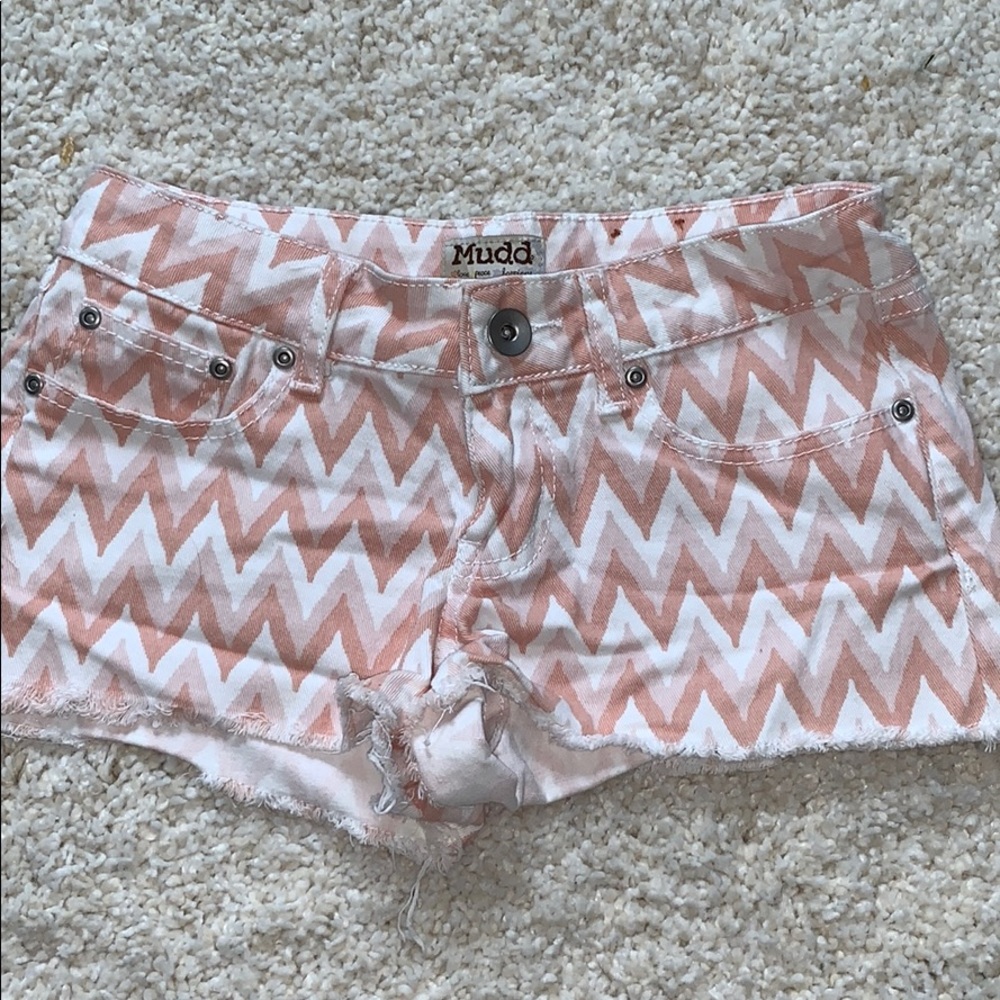 **2/$20** Super cute shorts